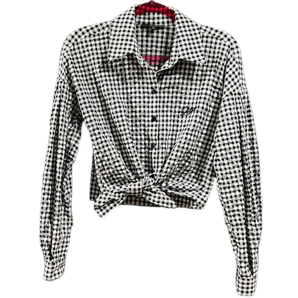 Guess Small Black & White Checkered Tie Front Top